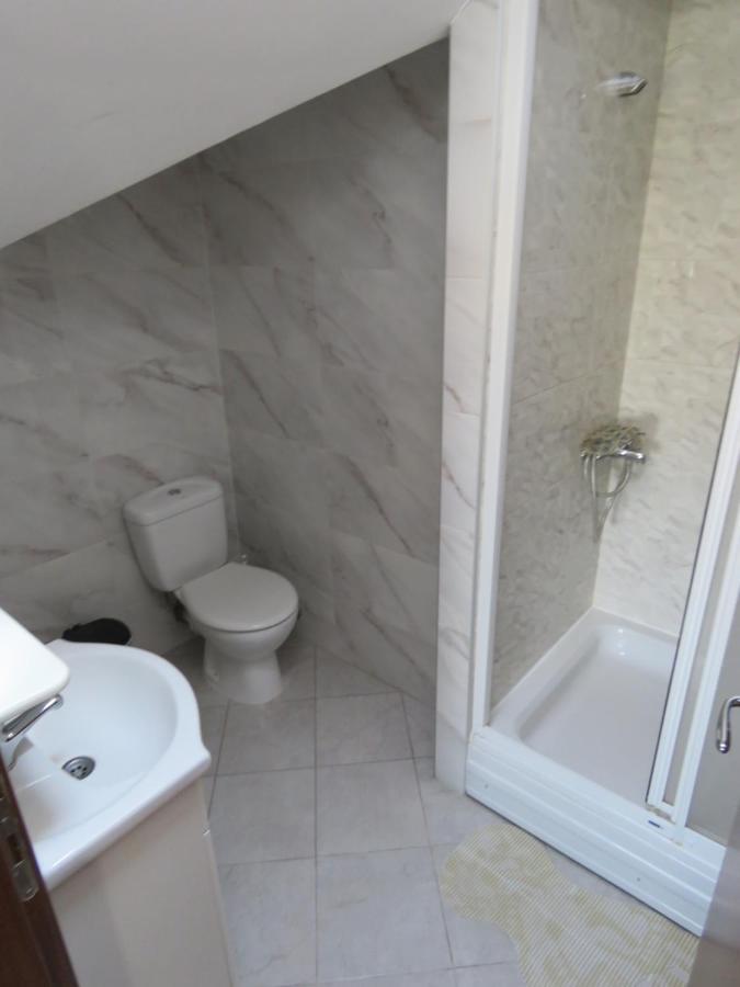 Hotel Apartments Bella Mare Belgrád Kültér fotó