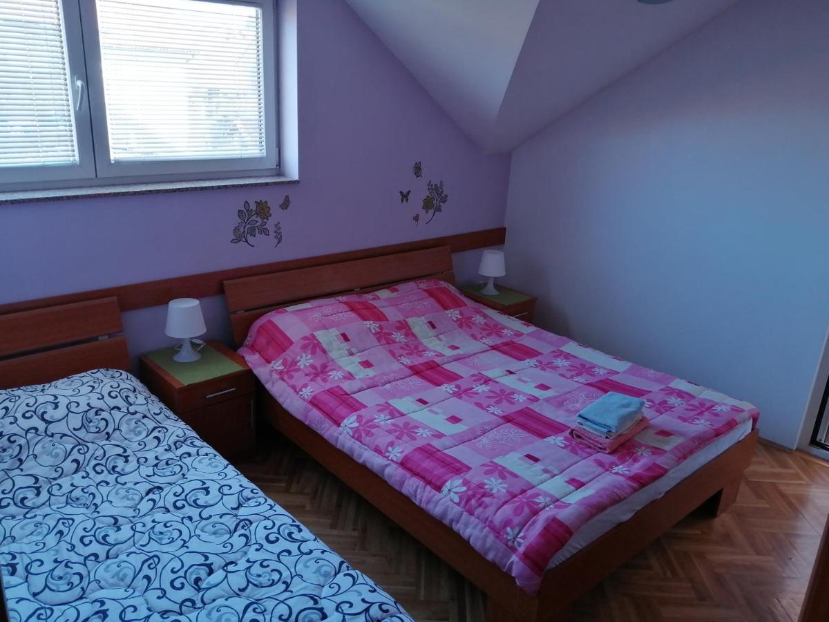 Hotel Apartments Bella Mare Belgrád Kültér fotó