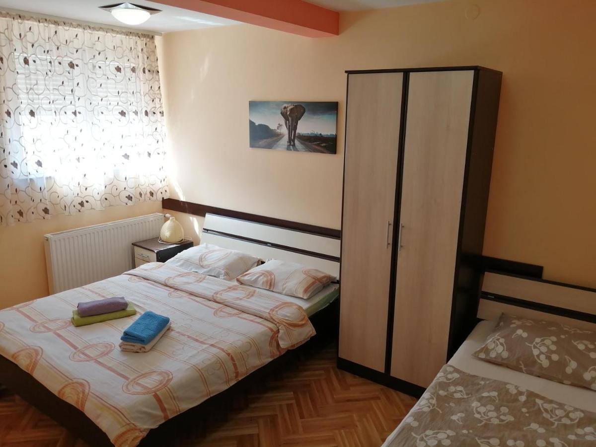Hotel Apartments Bella Mare Belgrád Kültér fotó